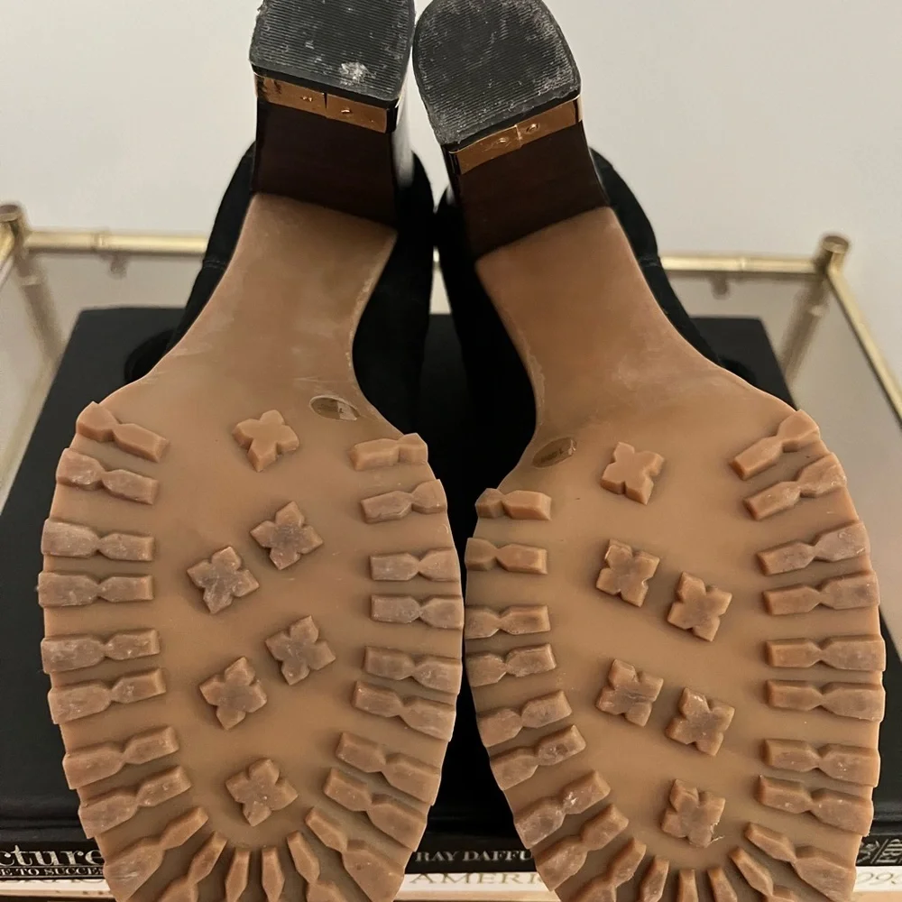 Tory Burch Fall Winter Ankle Black Boots with block wooden Heeled